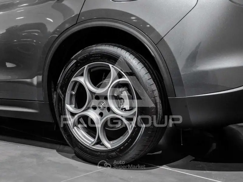 2026 Alfa Romeo Stelvio