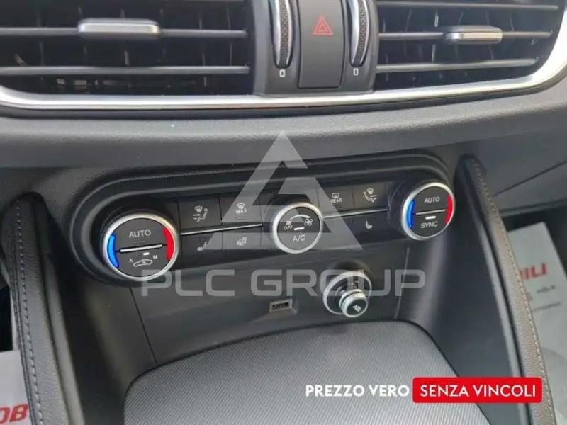 2026 Alfa Romeo Stelvio