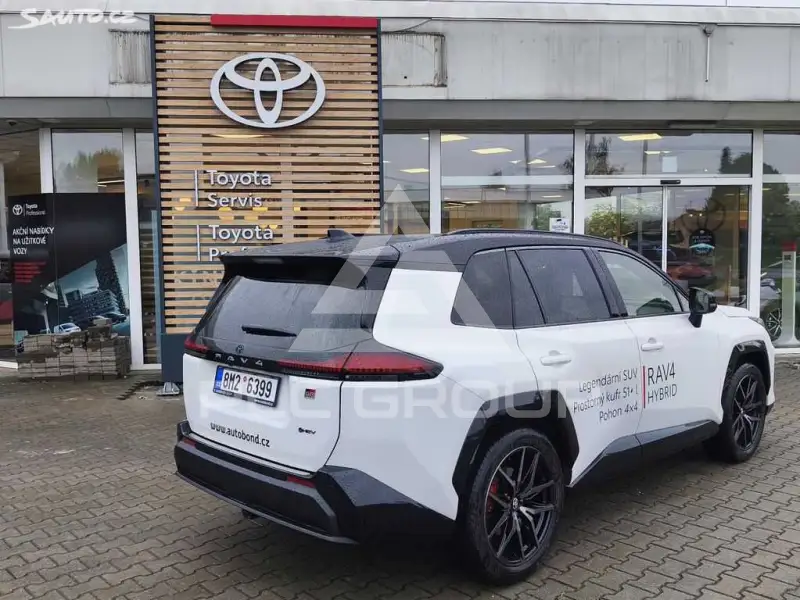2026 Toyota RAV4