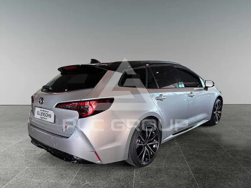 2026 Toyota COROLLA