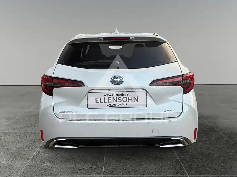 2026 Toyota COROLLA