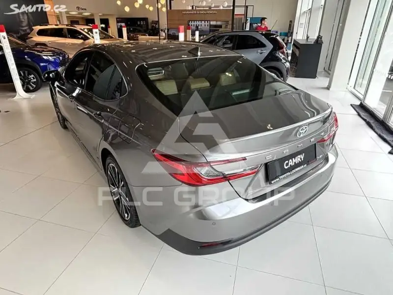 2026 Toyota CAMRY