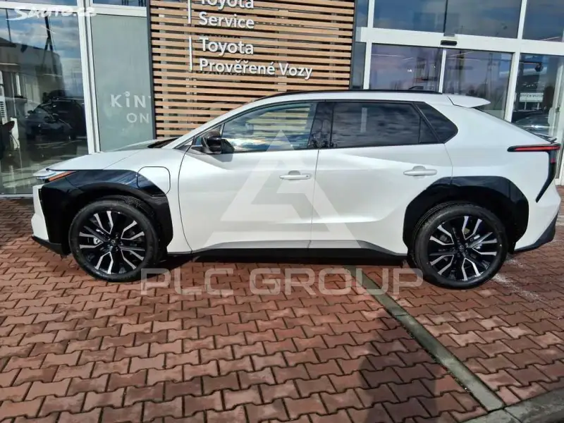 2026 Toyota bZ4X