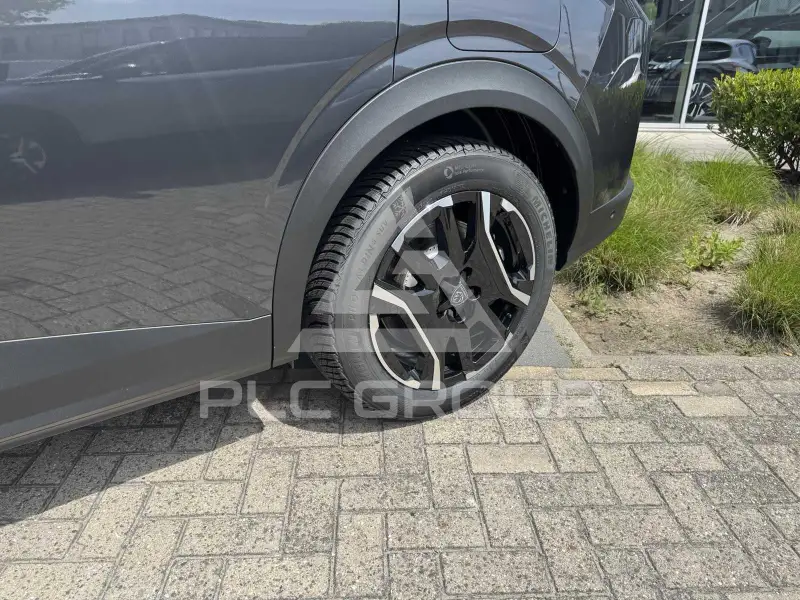 2026 Peugeot 5008
