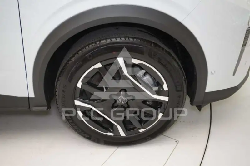 2026 Peugeot 5008