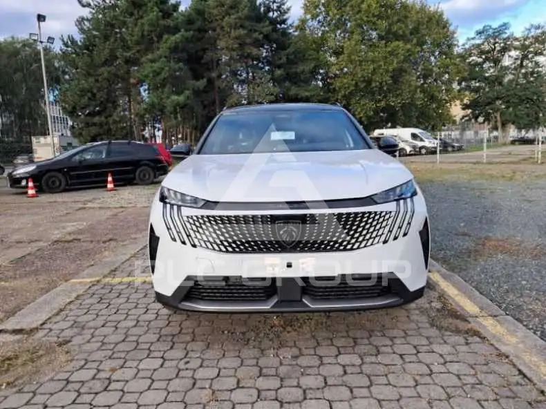 2026 Peugeot 5008