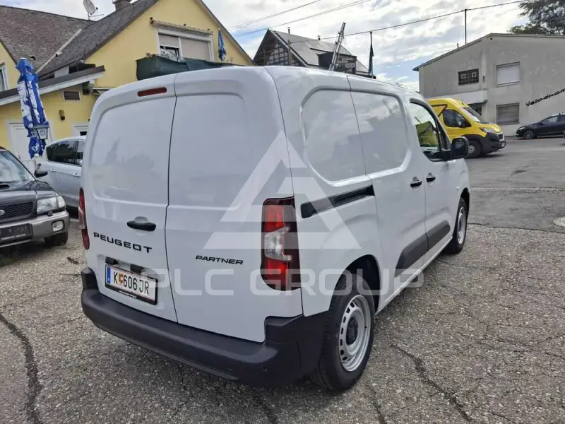 2026 Peugeot Partner