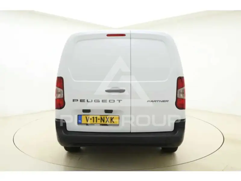 2026 Peugeot Partner