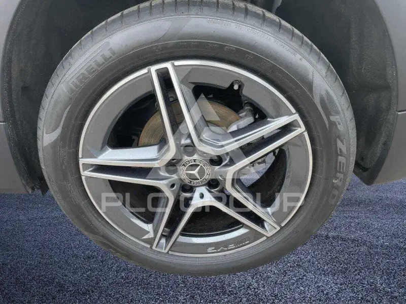 2026 Mercedes Benz Glb