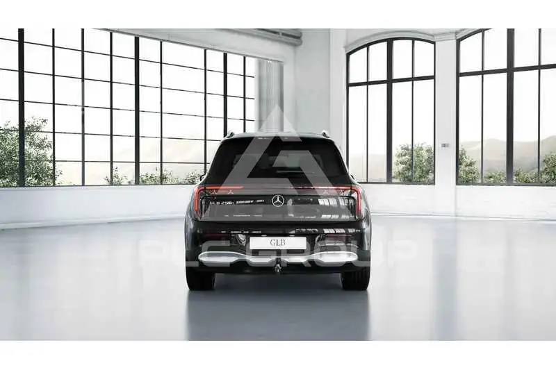 2026 Mercedes Benz Glb