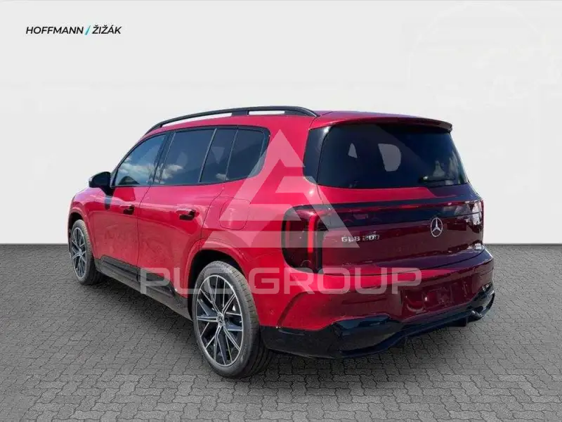 2026 Mercedes Benz Glb