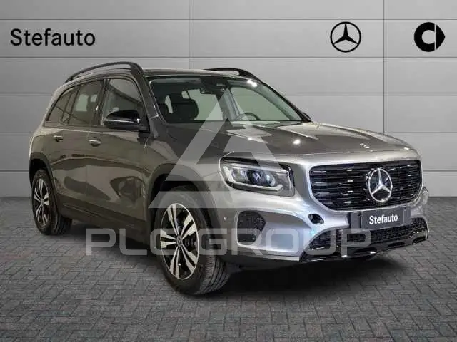 2026 Mercedes Benz Glb