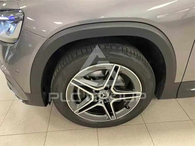 2026 Mercedes Benz Glb