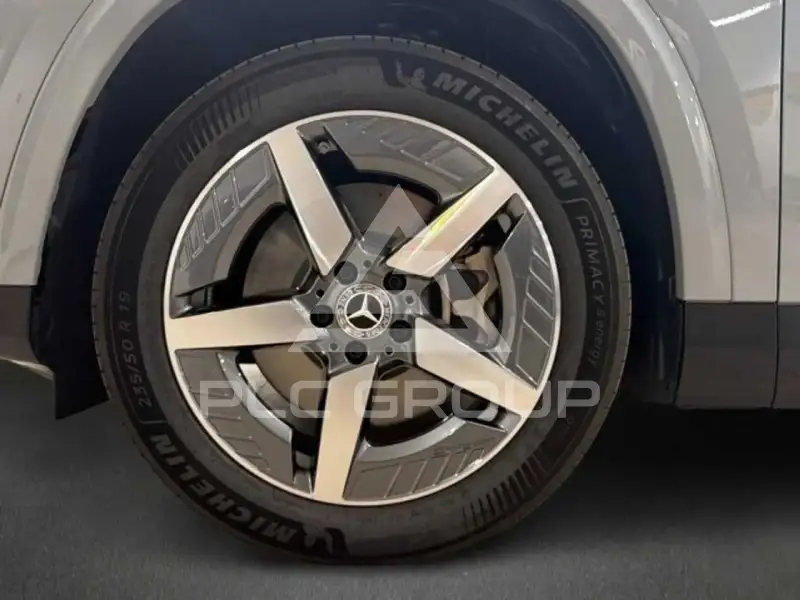 2026 Mercedes Benz Glb