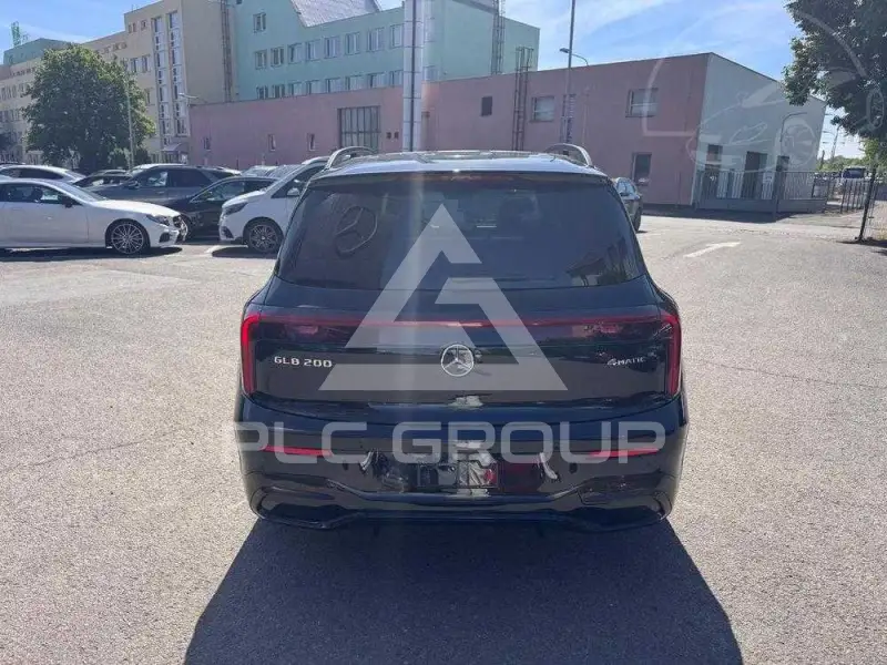 2026 Mercedes Benz Glb