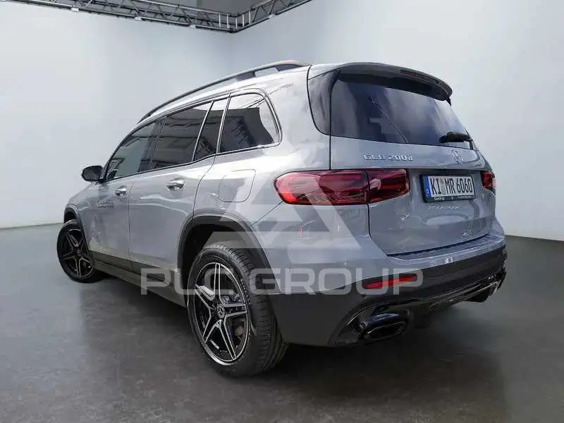 2026 Mercedes Benz Glb