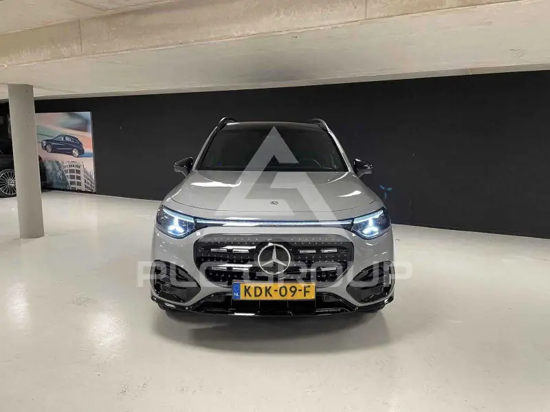 2026 Mercedes Benz Glb