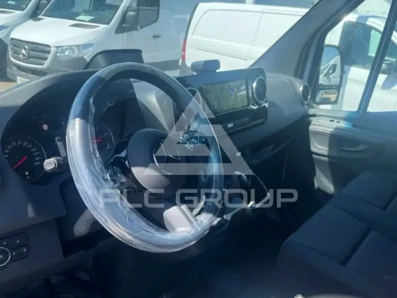 2026 Mercedes Benz Sprinter