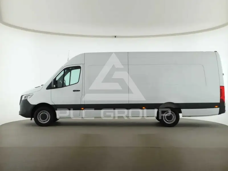 2026 Mercedes Benz Sprinter