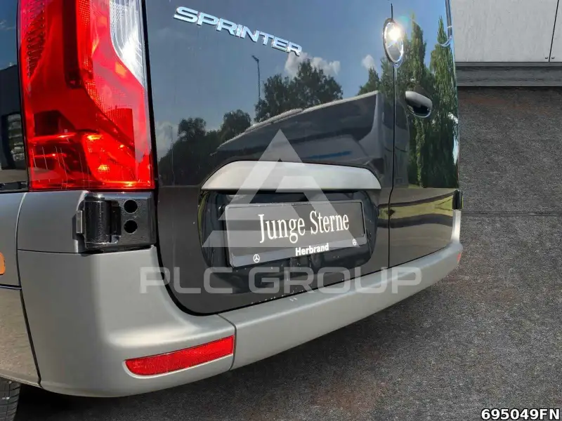2026 Mercedes Benz Sprinter