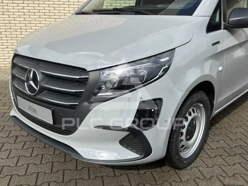 2026 Mercedes Benz Vito