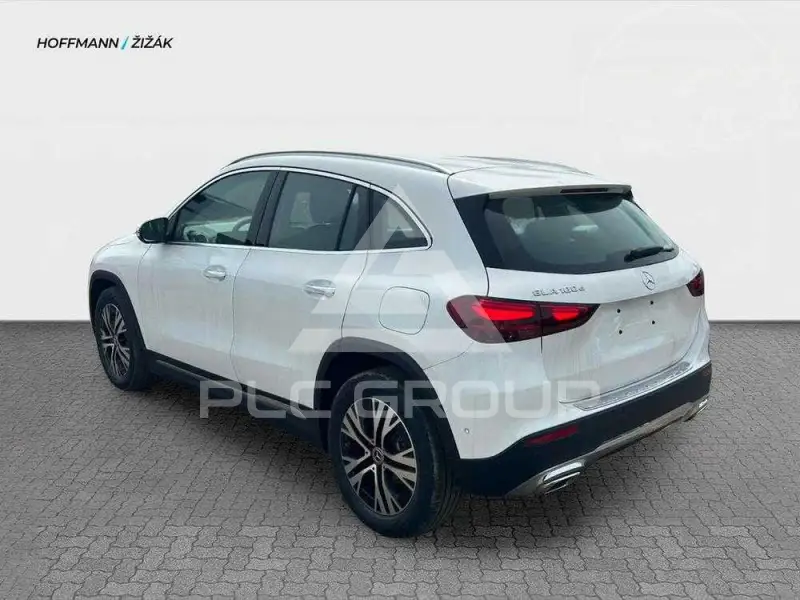 2026 Mercedes Benz GLA-Class