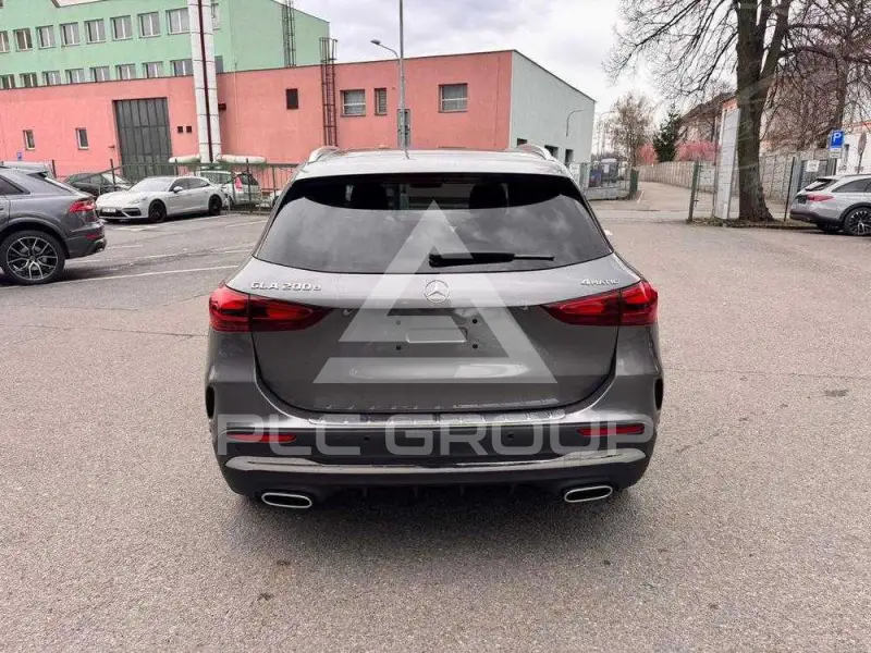 2026 Mercedes Benz GLA-Class