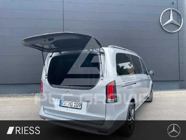 2026 Mercedes Benz V