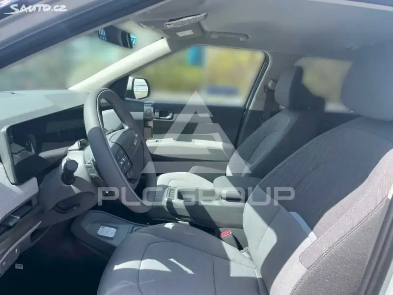 2026 KIA EV