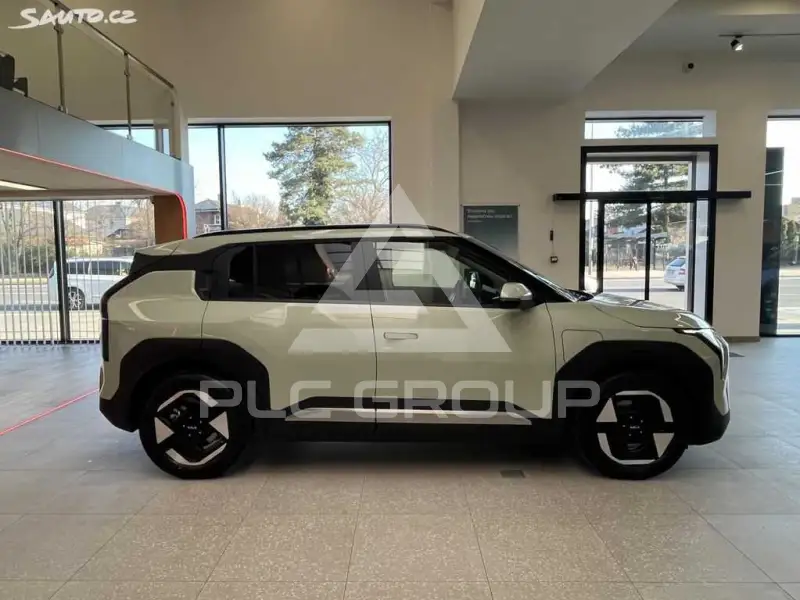 2026 KIA EV