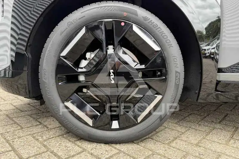 2026 KIA EV