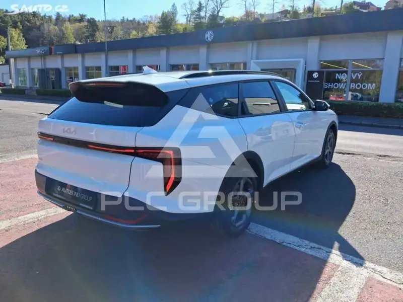 2026 KIA K4