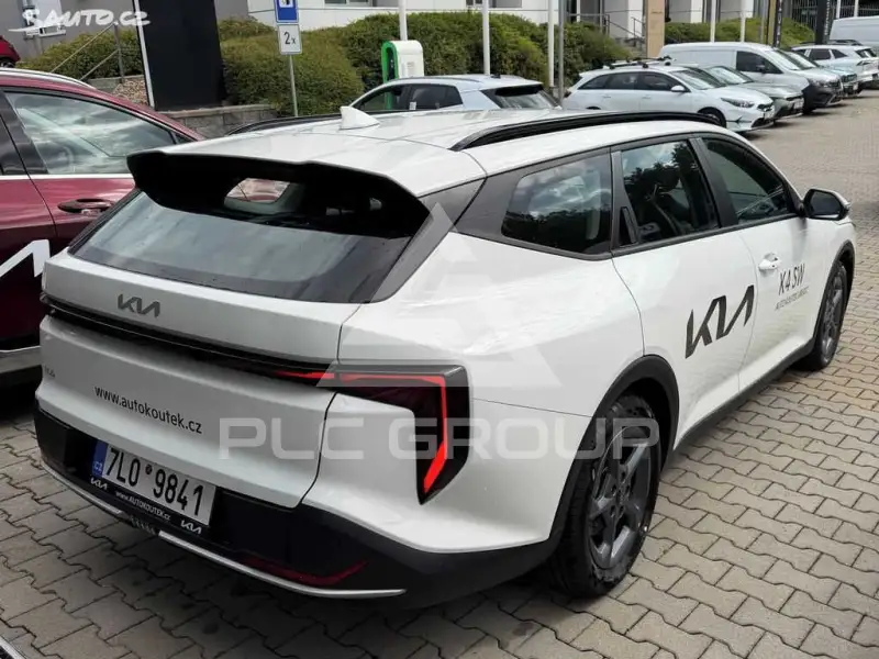 2026 KIA K4