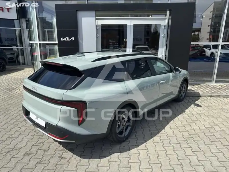 2026 KIA K4