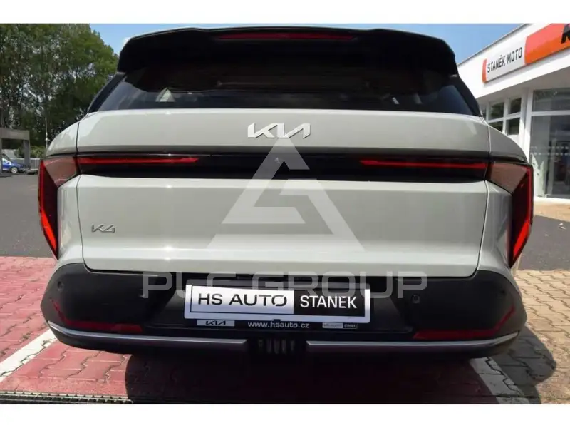 2026 KIA K4