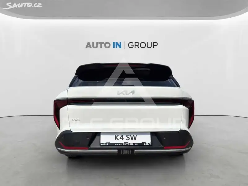 2026 KIA K4
