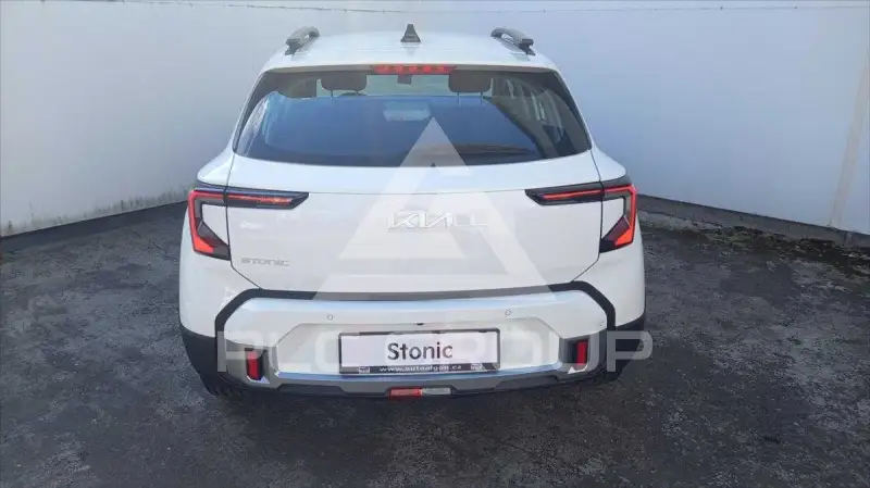 2026 KIA Stonic