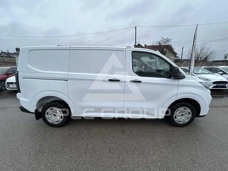 2026 Ford TRANSIT