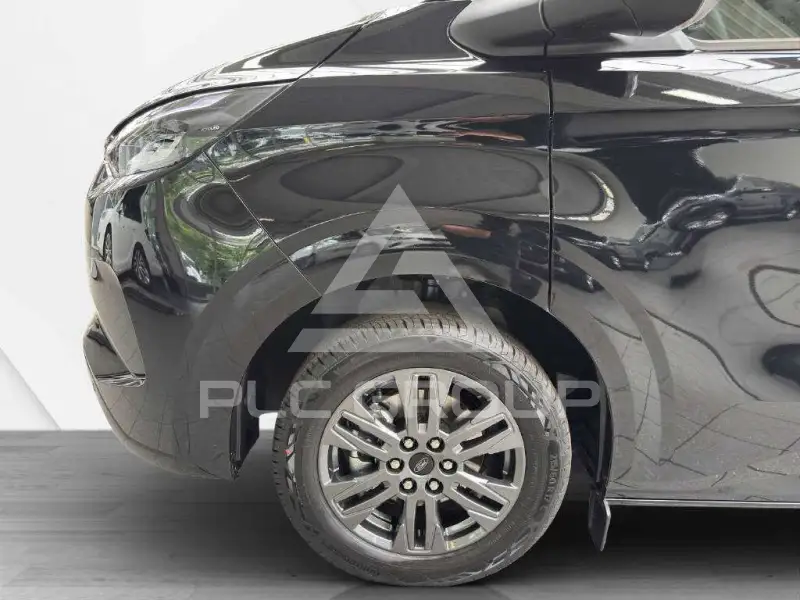 2026 Ford Tourneo