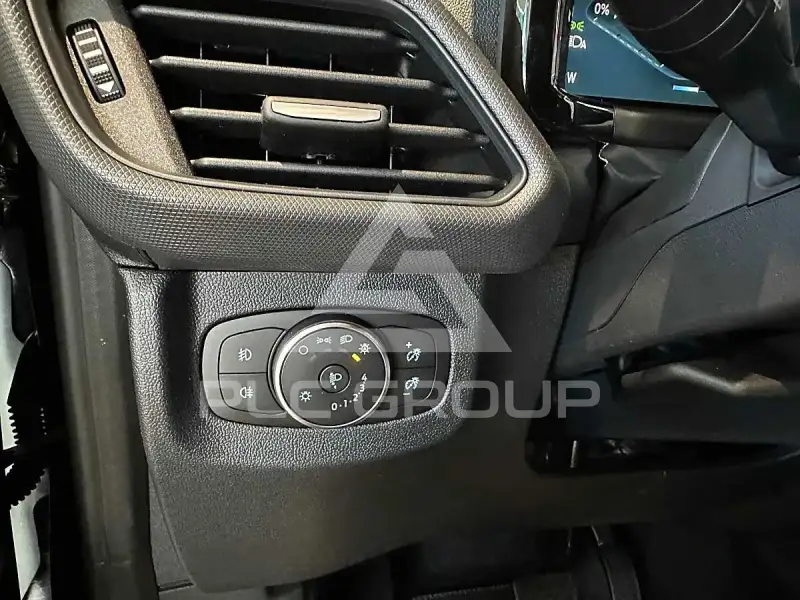 2026 Ford Tourneo