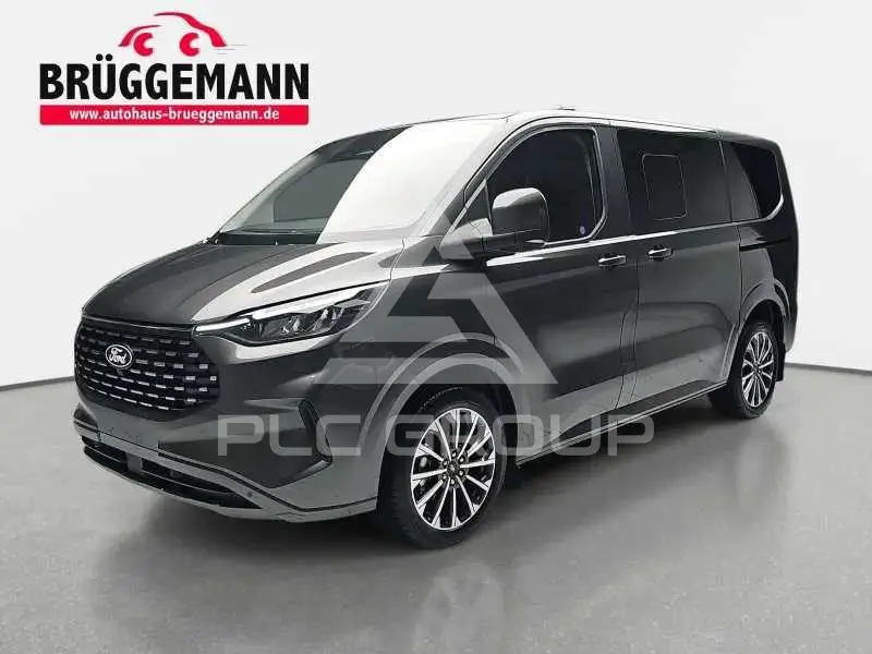 2026 Ford Tourneo