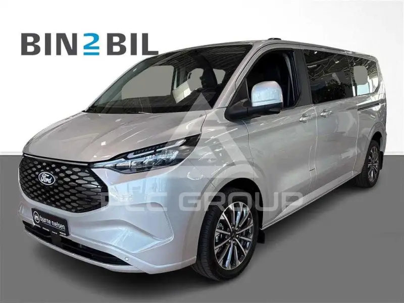 2026 Ford Tourneo