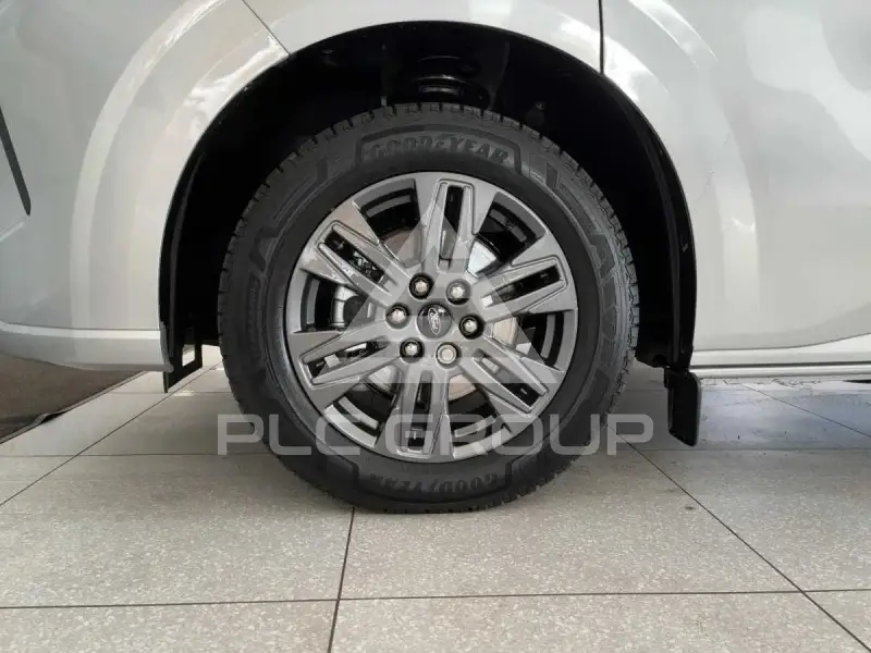 2026 Ford Tourneo