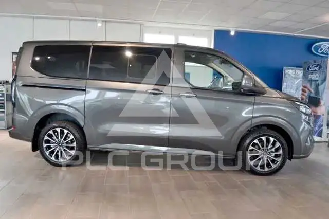 2026 Ford Tourneo