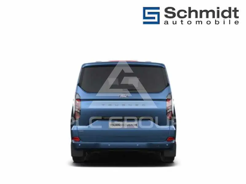 2026 Ford Tourneo