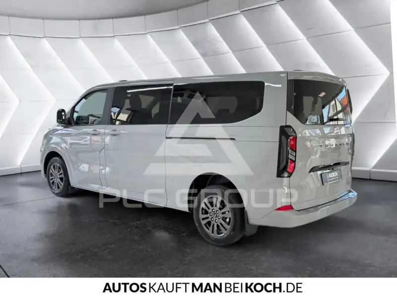 2026 Ford Tourneo