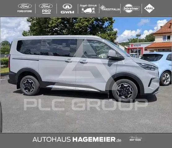 2026 Ford Tourneo