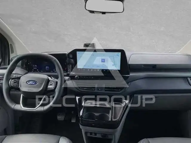 2026 Ford Tourneo
