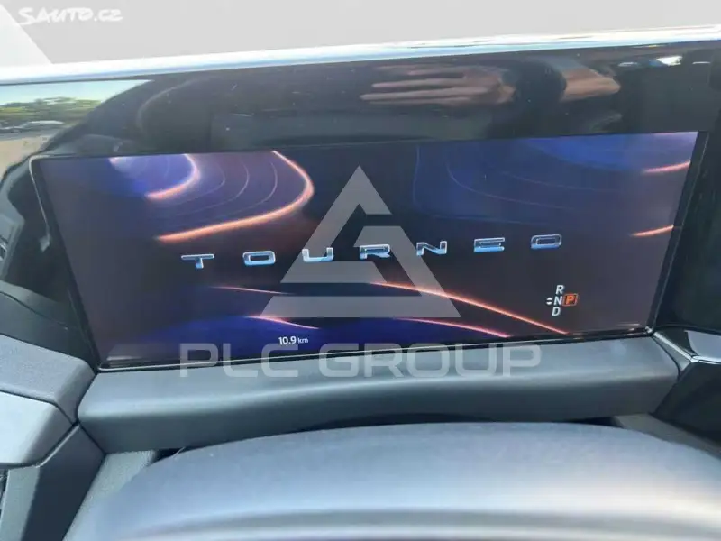 2026 Ford Tourneo