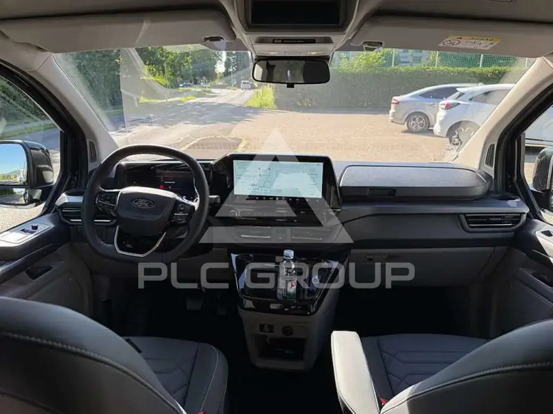 2026 Ford Tourneo